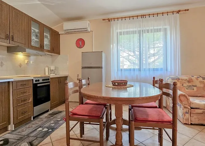 Natasa Two Lejlighed